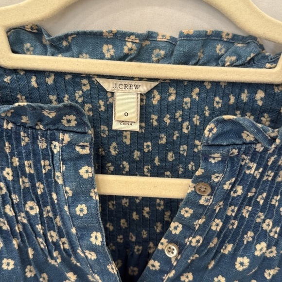 J. Crew Ruffled Popover in Luau Indigo Floral 0 - Picture 2 of 4